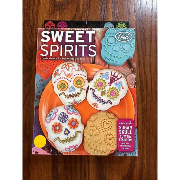 Fred Sweet Spirits Kooky Creepy Sugar Skull Cookie Cutters/Stampers New 4 Pk‎ - Picture 1 of 3